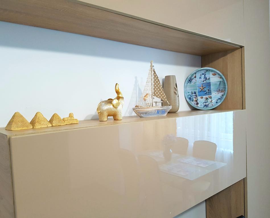 Apartament Antonia Sat Vacanta คอนสตันซา ภายนอก รูปภาพ